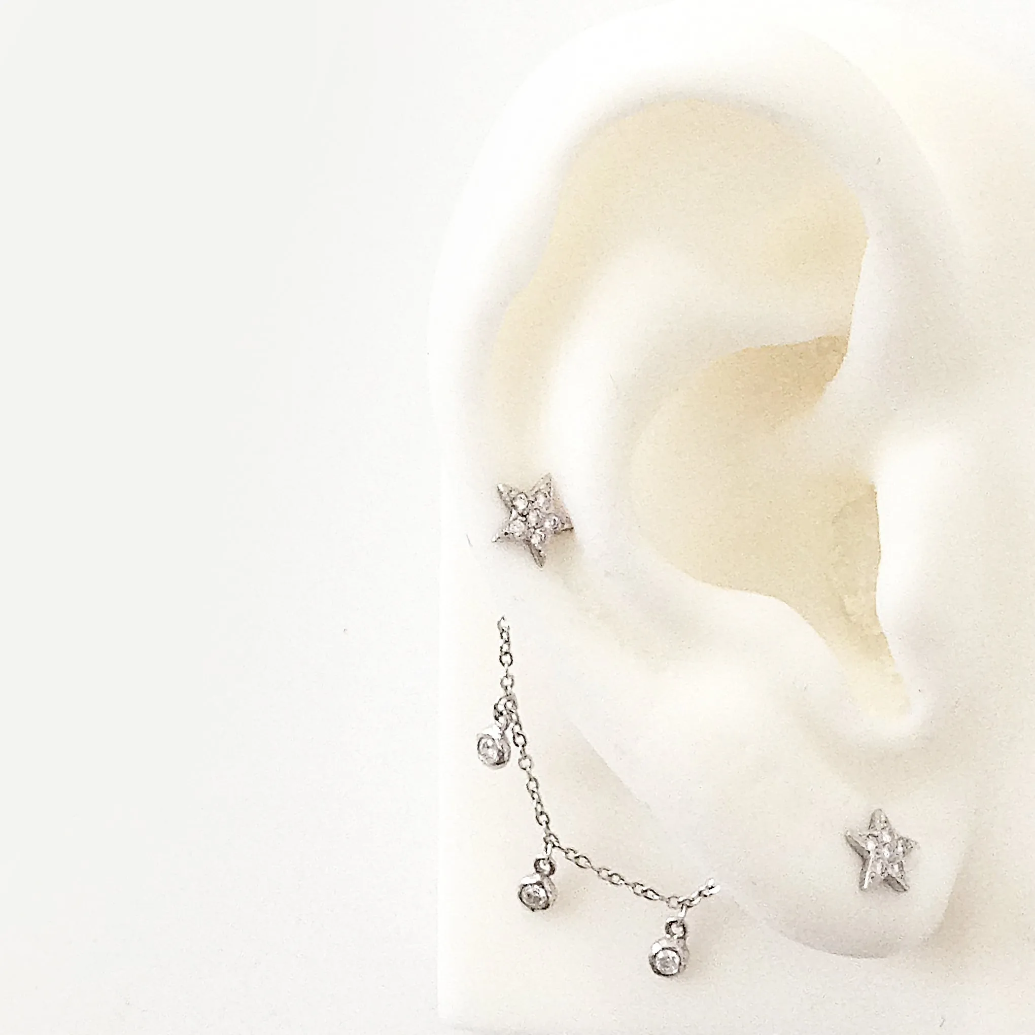 14K Gold Triple Diamond Dangle Chain Earring Jacket