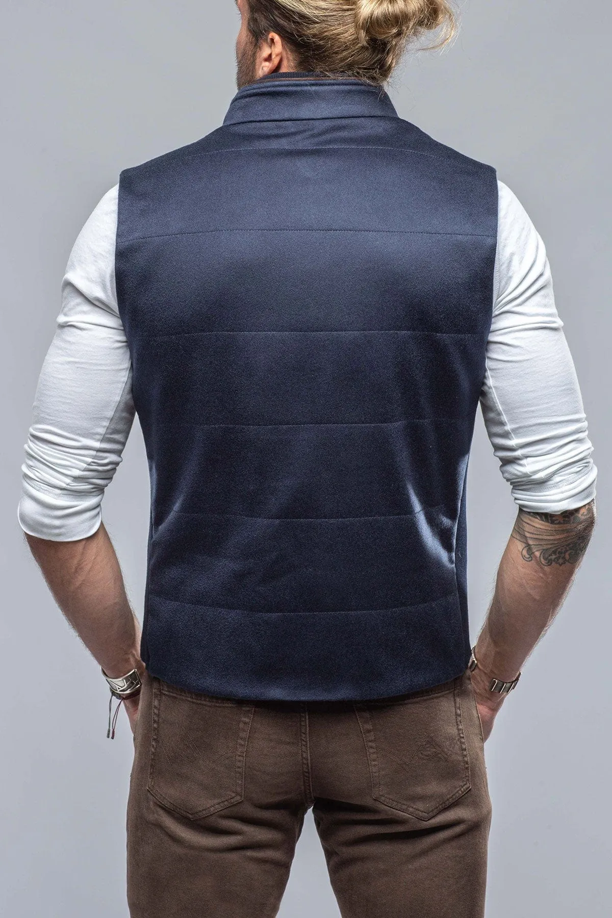 Alba Cashmere Vest in Navy