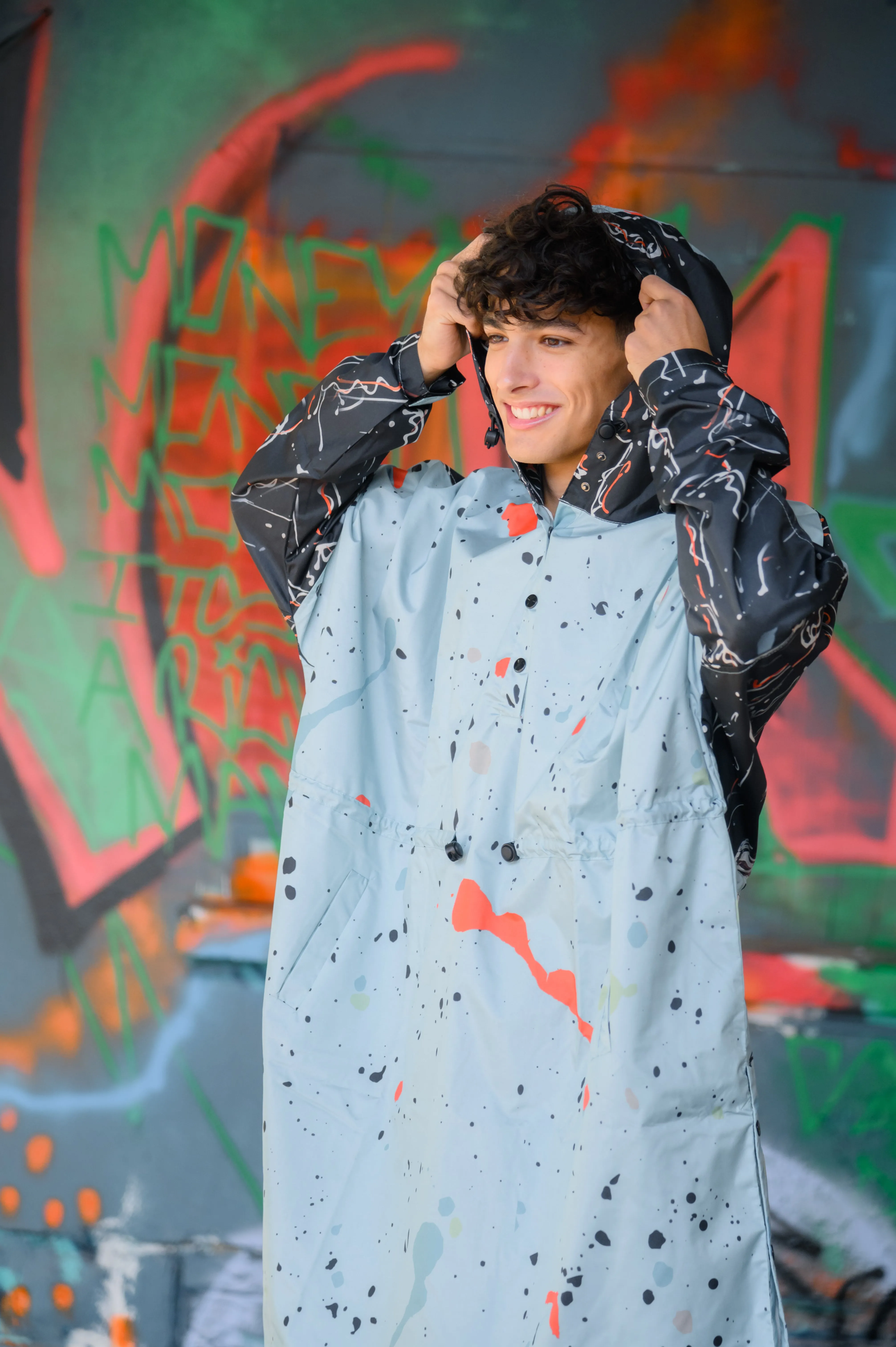 Arts in the rain - Face Of Art