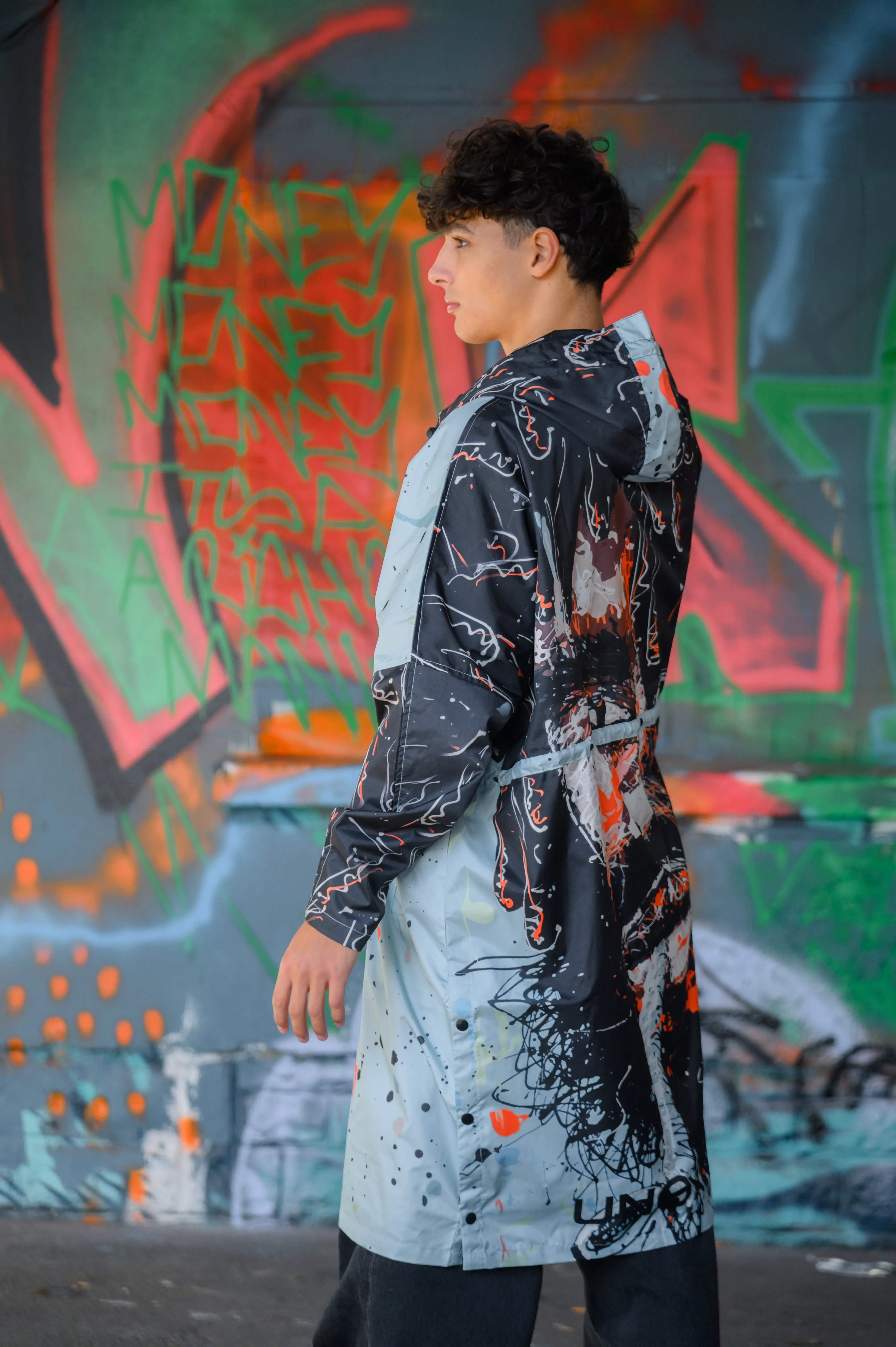 Arts in the rain - Face Of Art