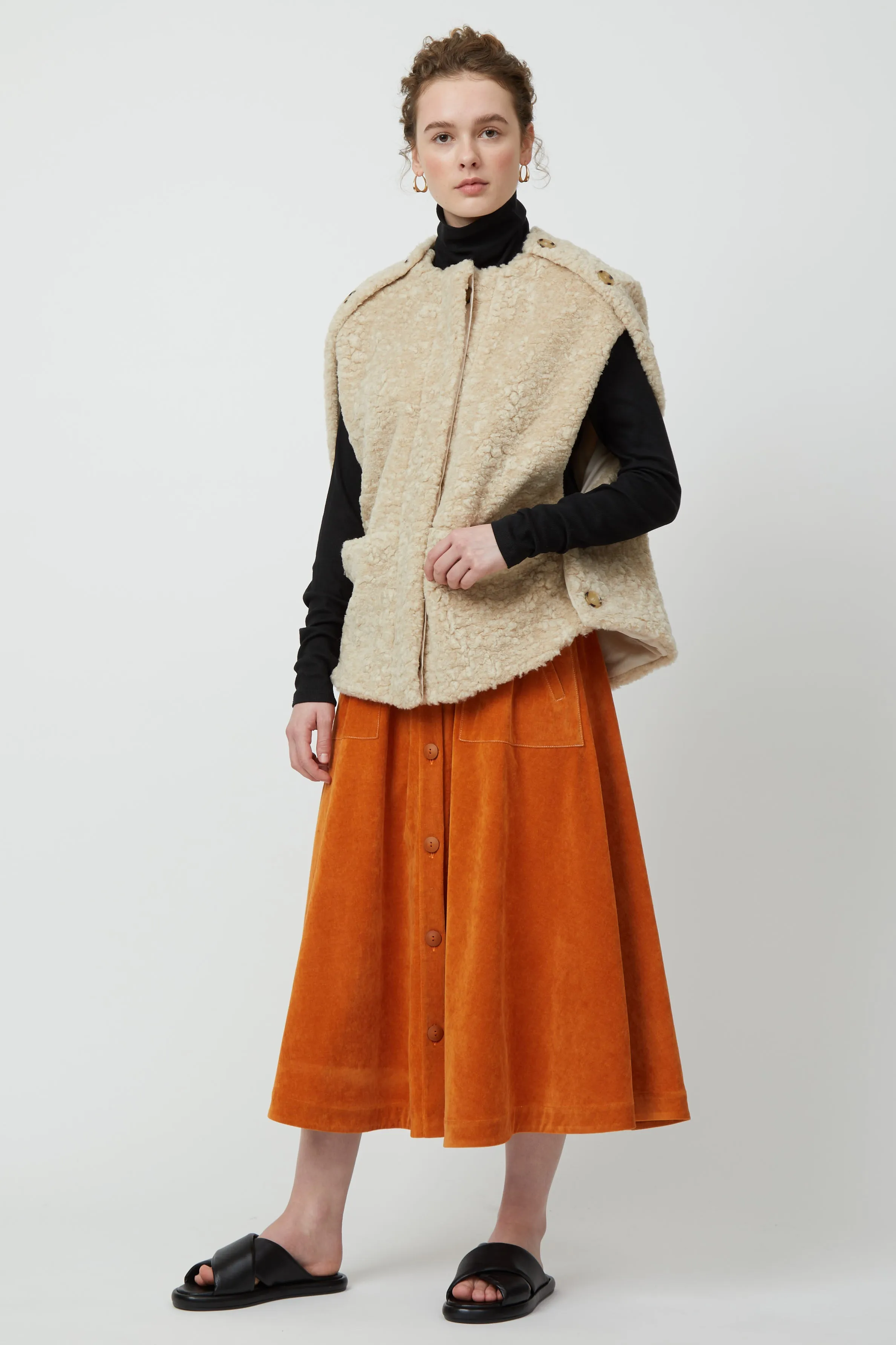 Bea Vest in Fur-Free Fur