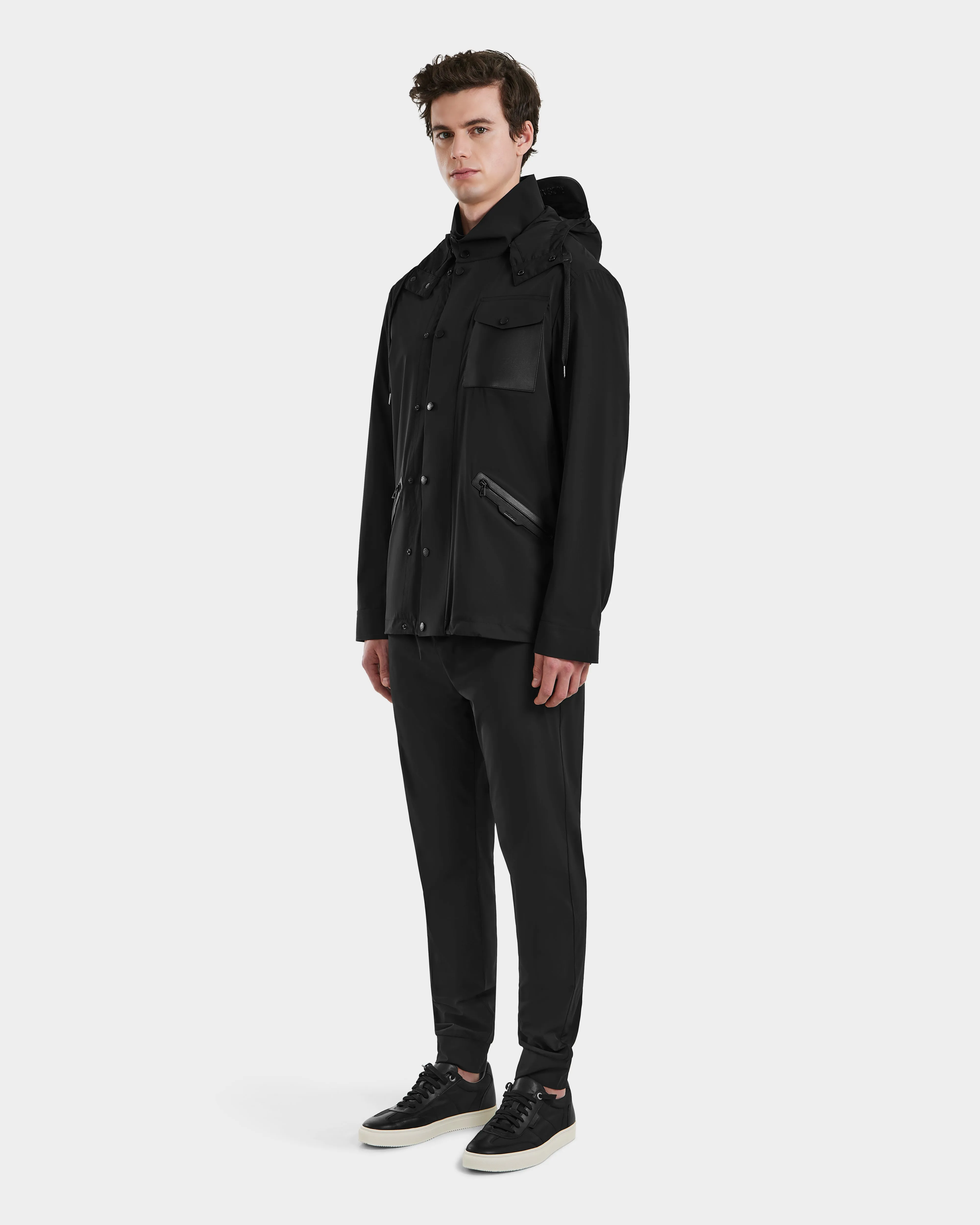 BRIAN - 6125044 Black