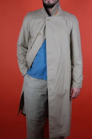 Burberrys Super Light Coat