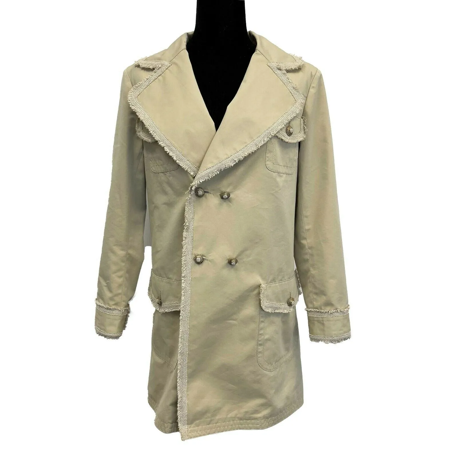 CHANEL - 10P Trench Coat Spring 2010 - Beige Silk Blend - 4 Pockets - 40 US 8