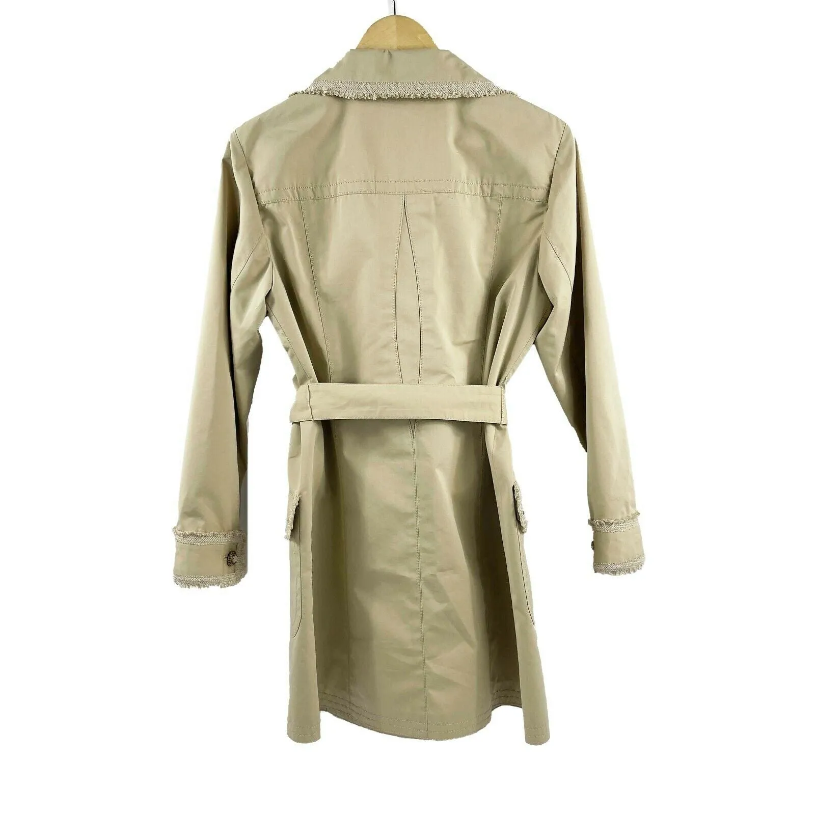CHANEL - 10P Trench Coat Spring 2010 - Beige Silk Blend - 4 Pockets - 40 US 8