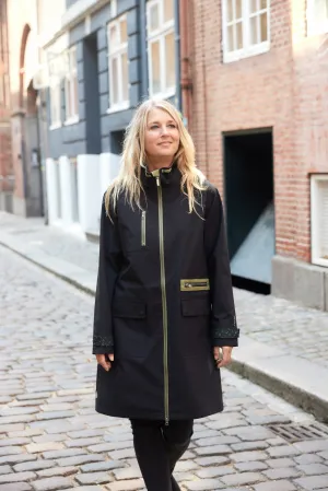 Dorthea Raincoat