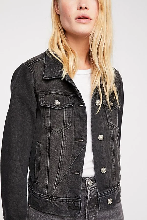 FREE PEOPLE JEAN JACKET*