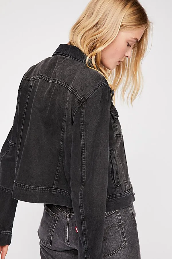 FREE PEOPLE JEAN JACKET*