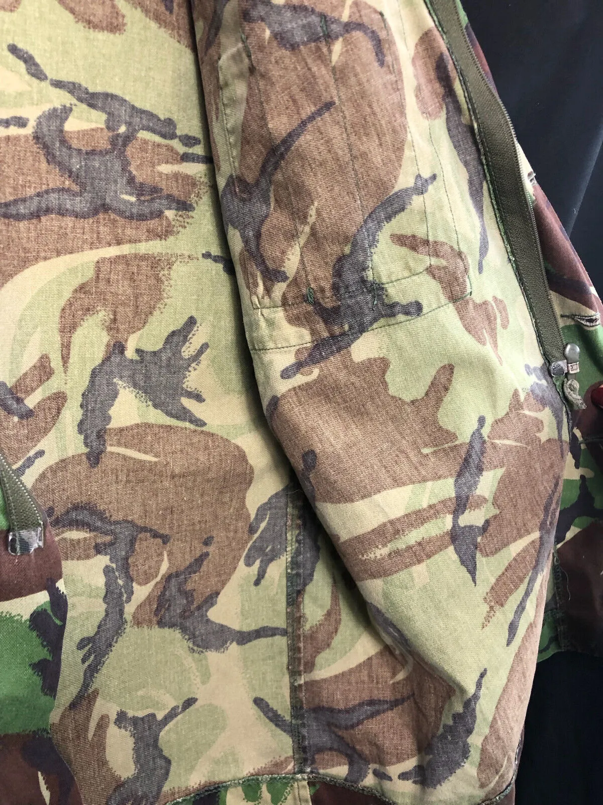 Genuine British Army Camouflage DPM Lightweight Jacket - Size 170/96