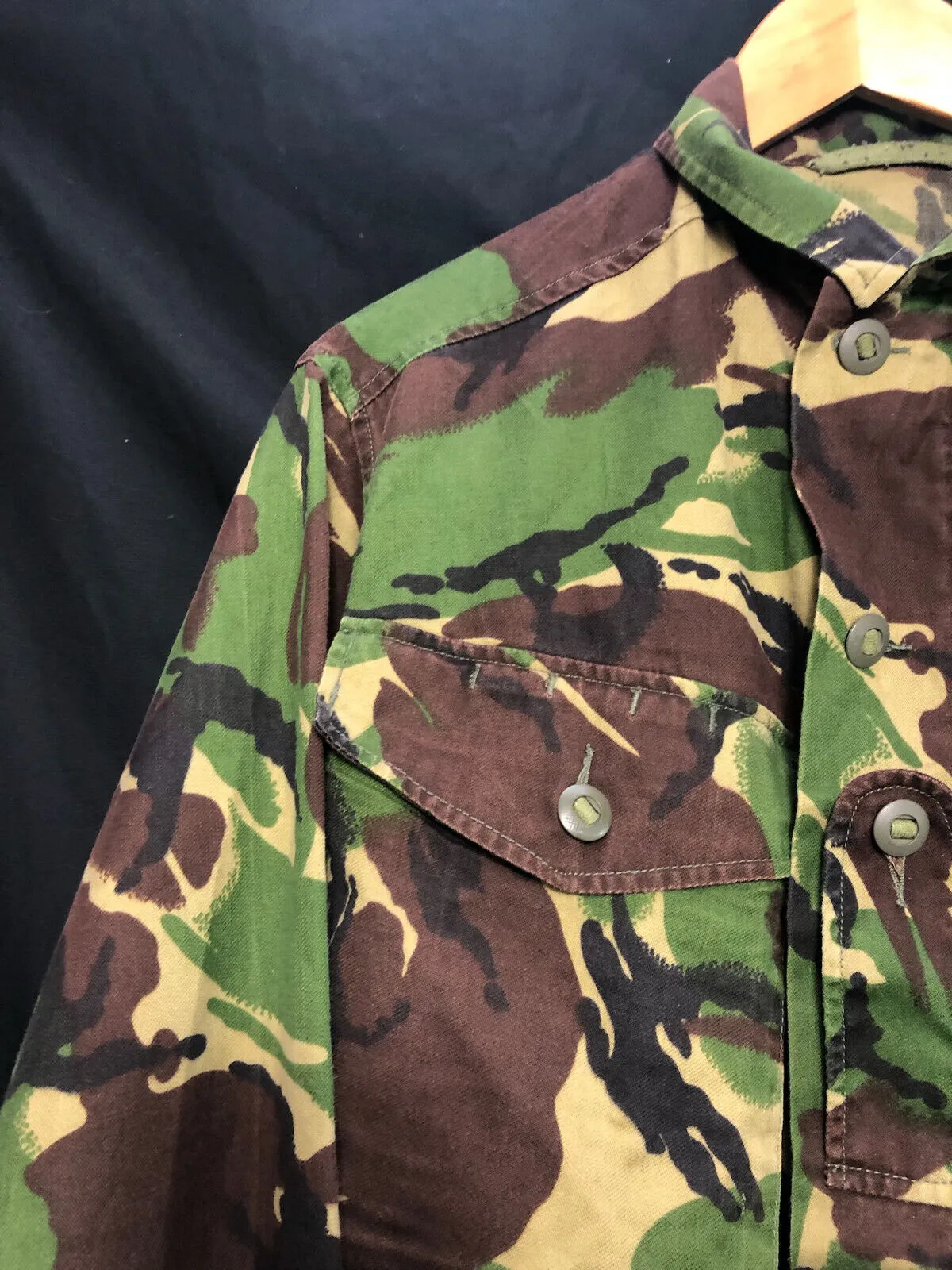 Genuine British Army Camouflage DPM Lightweight Jacket - Size 190/96