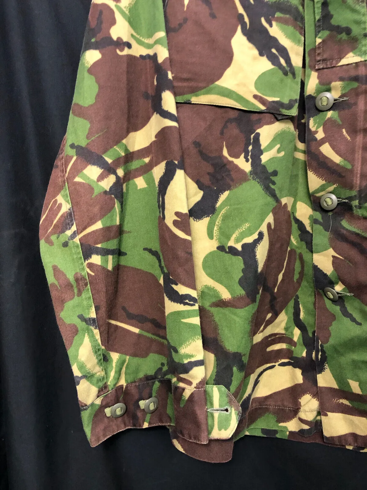 Genuine British Army Camouflage DPM Lightweight Jacket - Size 190/96