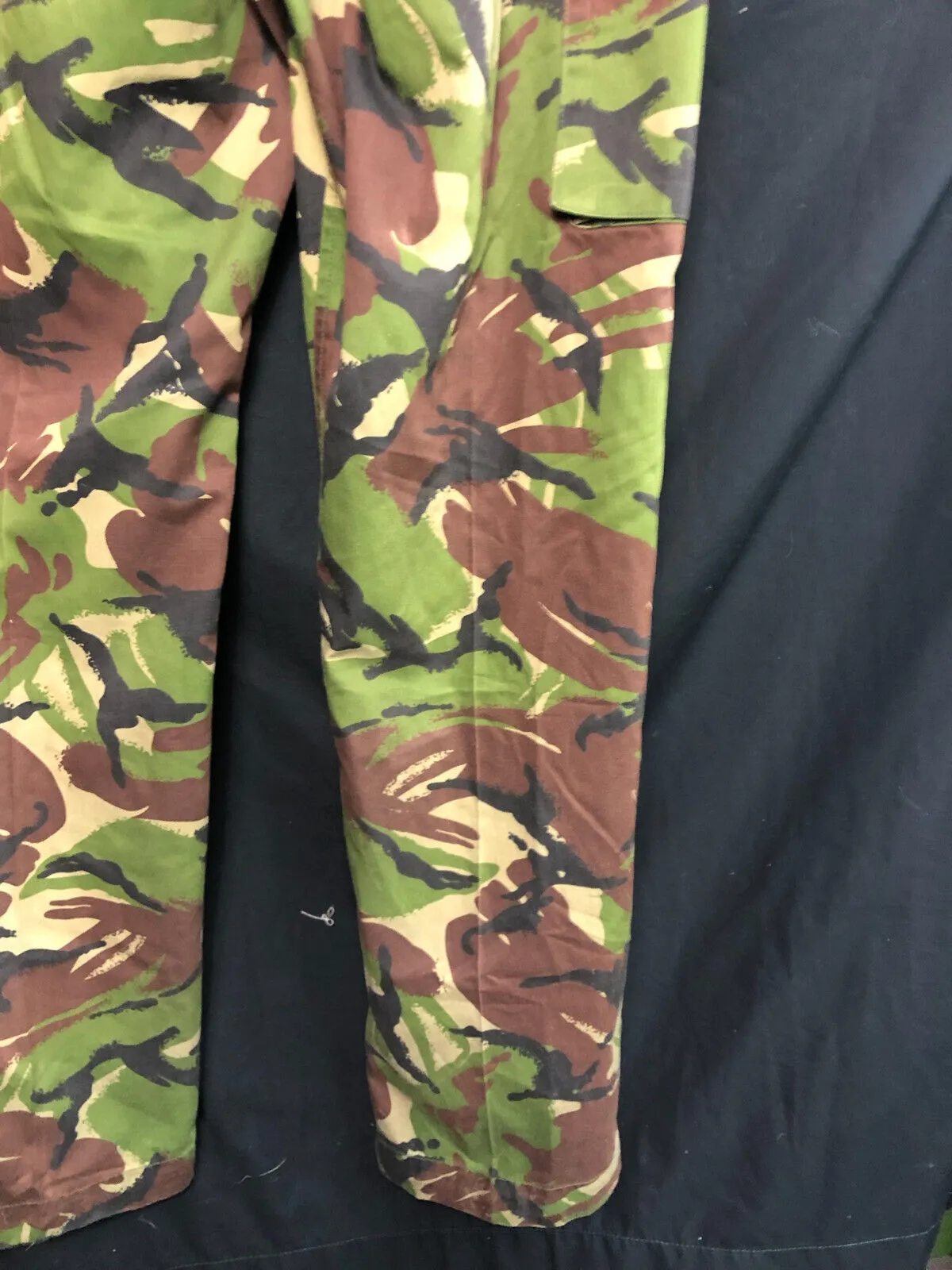Genuine British Army Camouflage DPM Lightweight Trousers - Size 85/80/96
