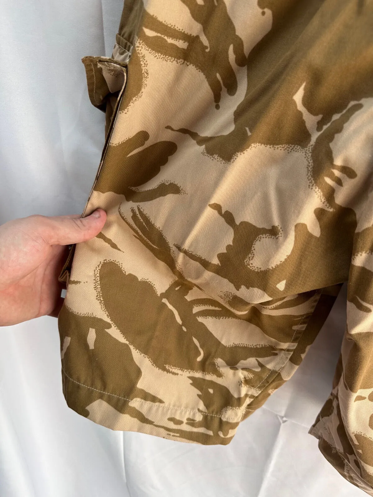 Genuine British Army Desert DPM Lightweight Shorts - Grade 1 - Size 27/96/112