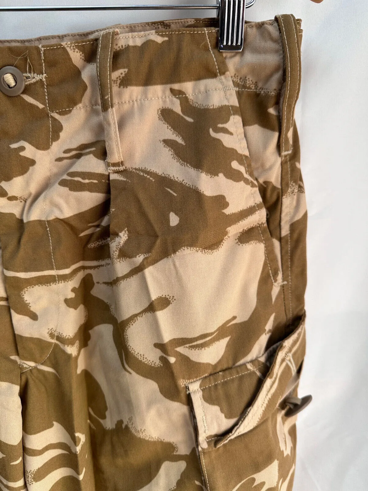 Genuine British Army Desert DPM Lightweight Shorts - Grade 1 - Size 27/96/112
