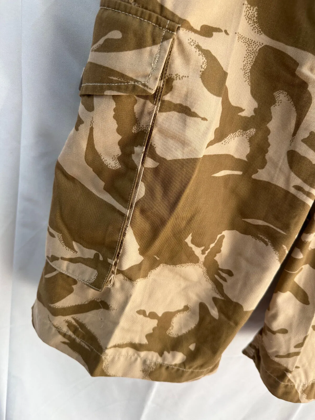 Genuine British Army Desert DPM Lightweight Shorts - Grade 1 - Size 27/96/112