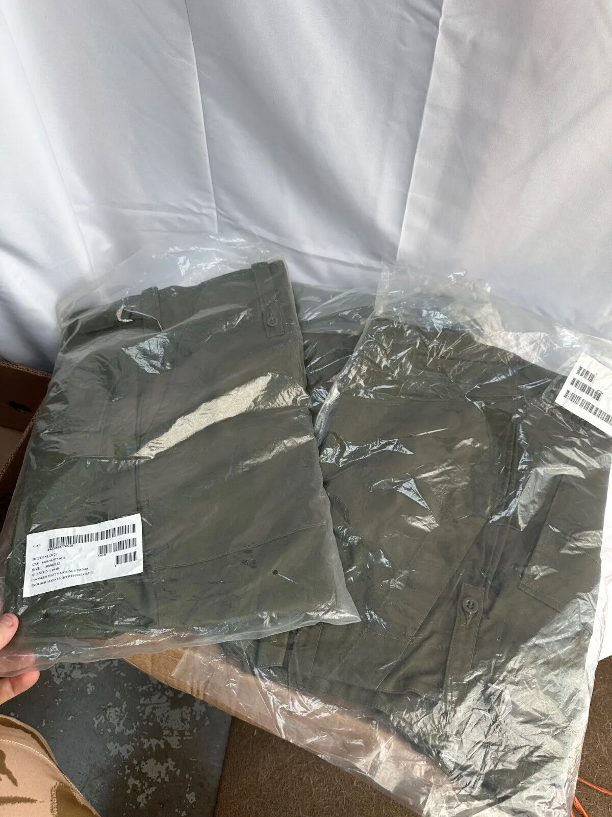 Genuine British Army Lightweight Olive Green Trousers - Size 80/96/112 - NEW