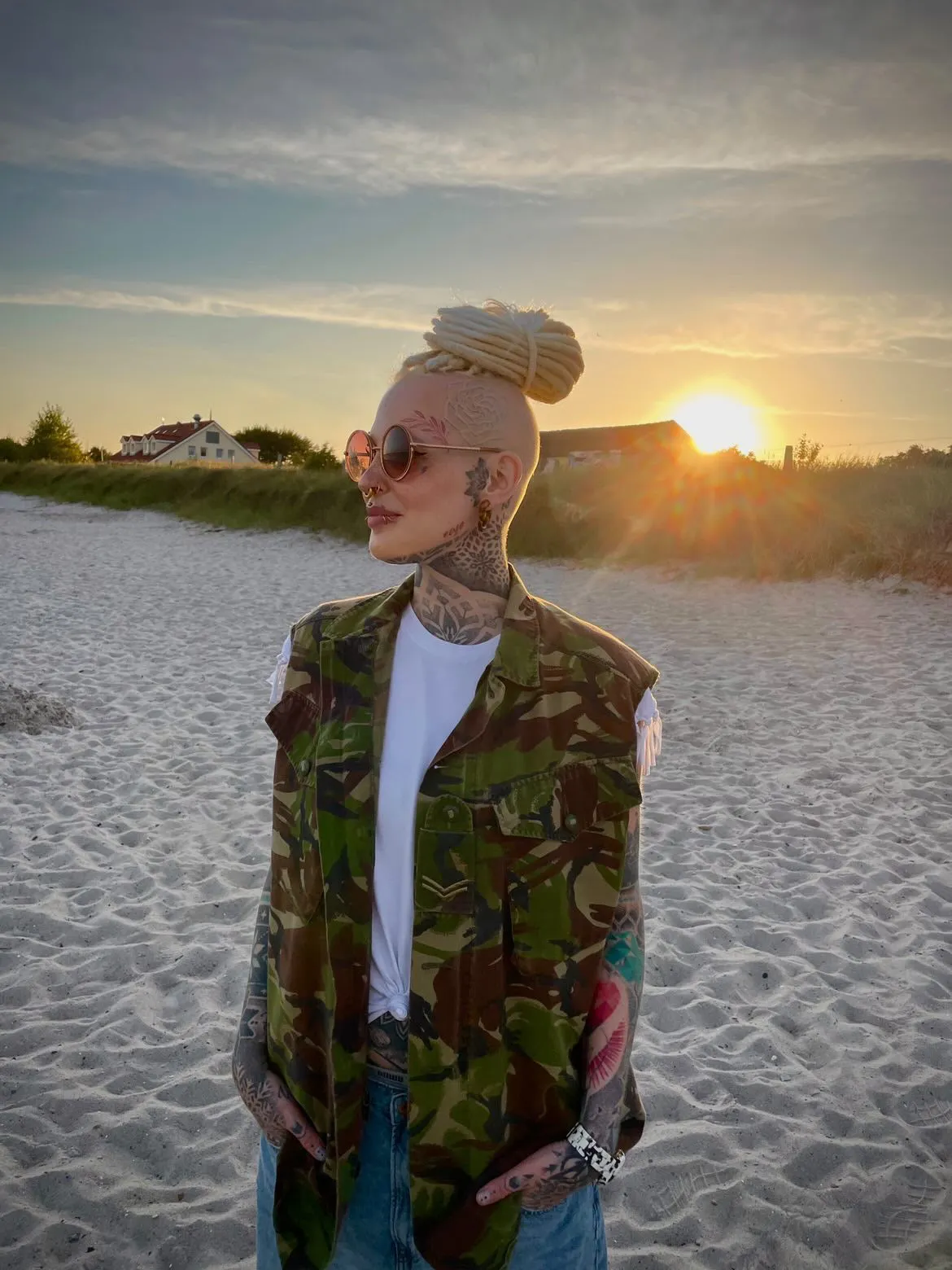 GLOBAL CITIZEN Sleeveless Green Camo Jacket