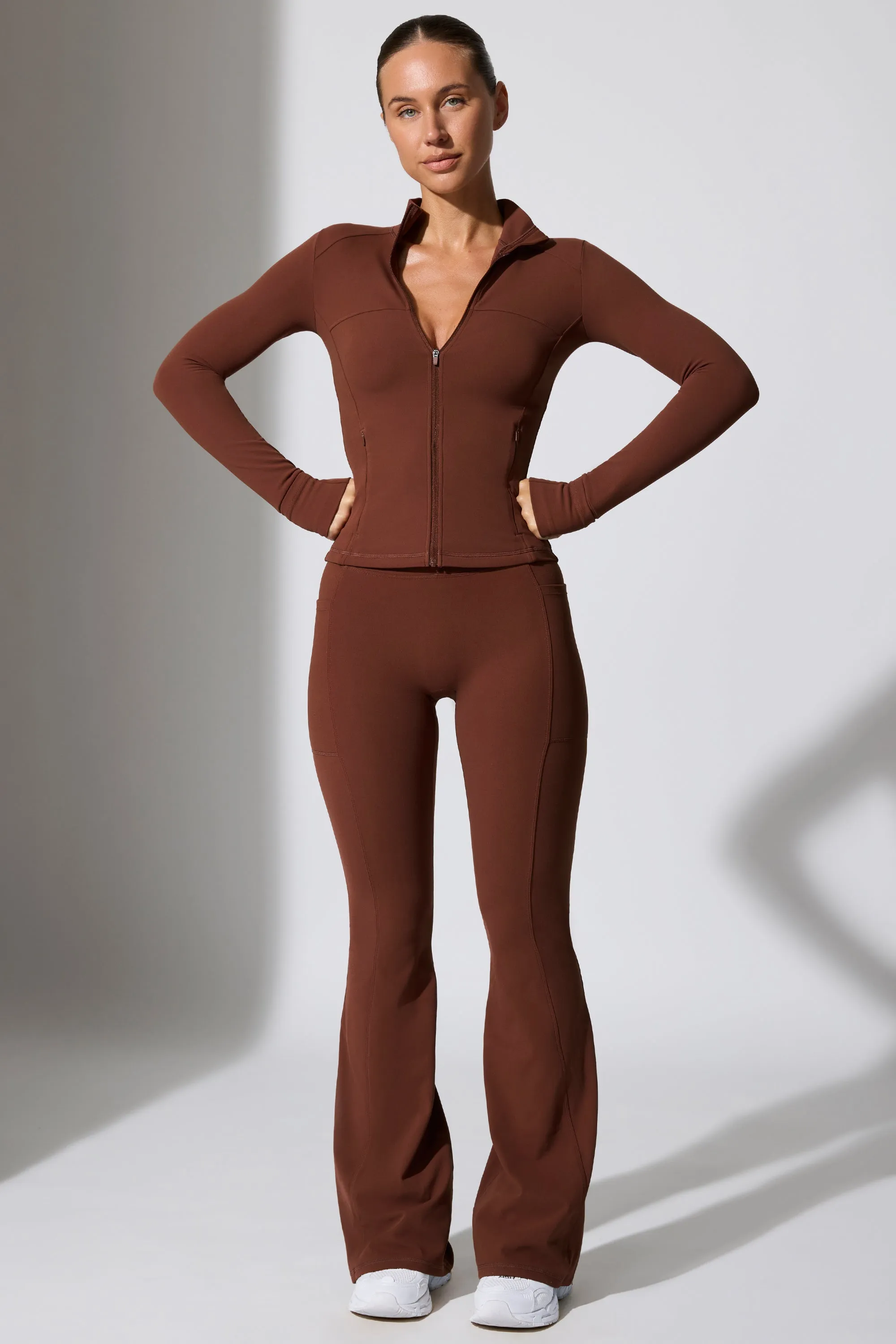 Growing - Long Sleeve Zip Up Jacket in Chocolate