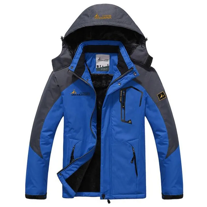 HOODED WINTER JACKET