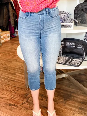 Judy Blue || Kennedy High Waist Cool Denim Pull-On Denim Capri
