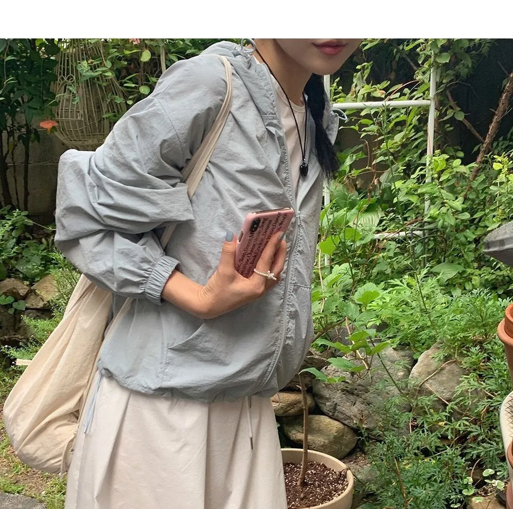 Lightweight jacket