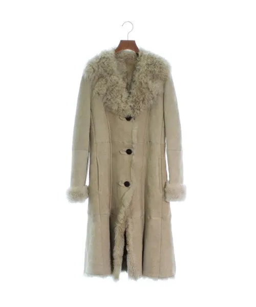 MAX MARA WEEK END LINE Sheepskin coats