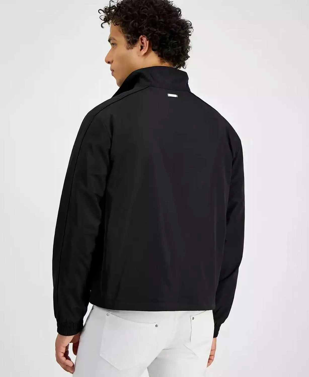 Men's Lightweight Water-Resistant Windbreaker