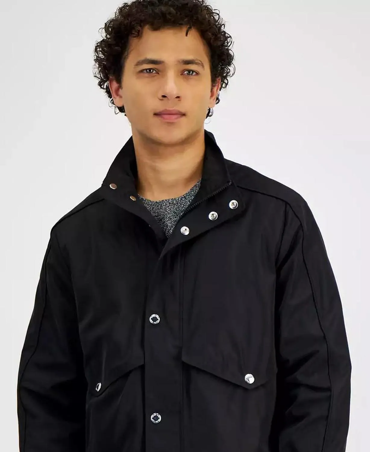 Men's Lightweight Water-Resistant Windbreaker