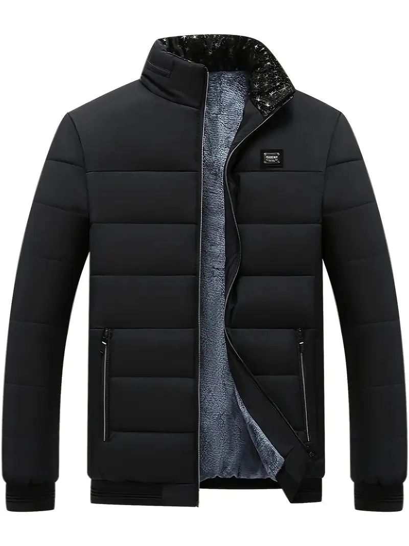 Modische Herrenjacke mit Stehkragen: Warmer Wintermantel mit Samtfutter