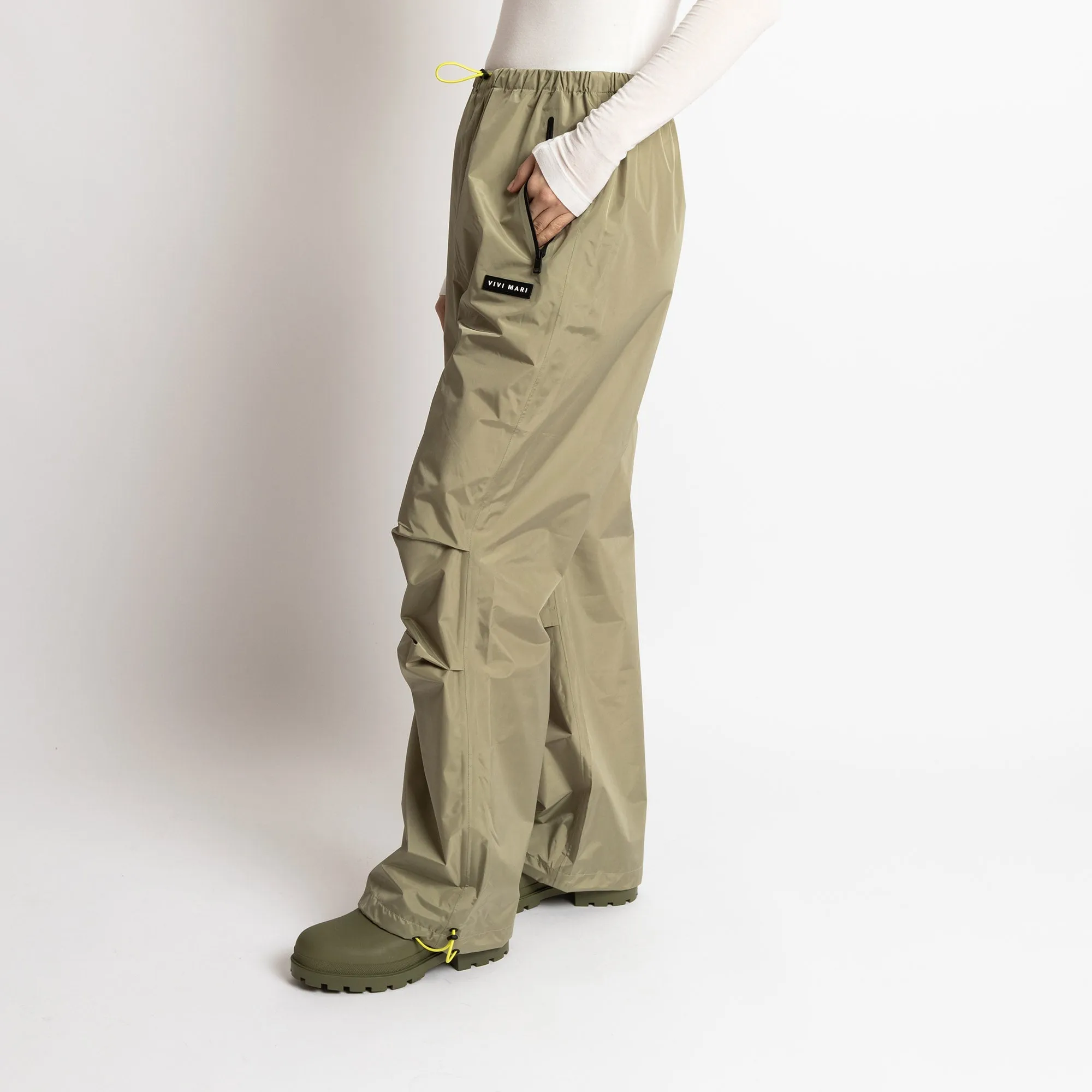 Rain Pants solid pale olive