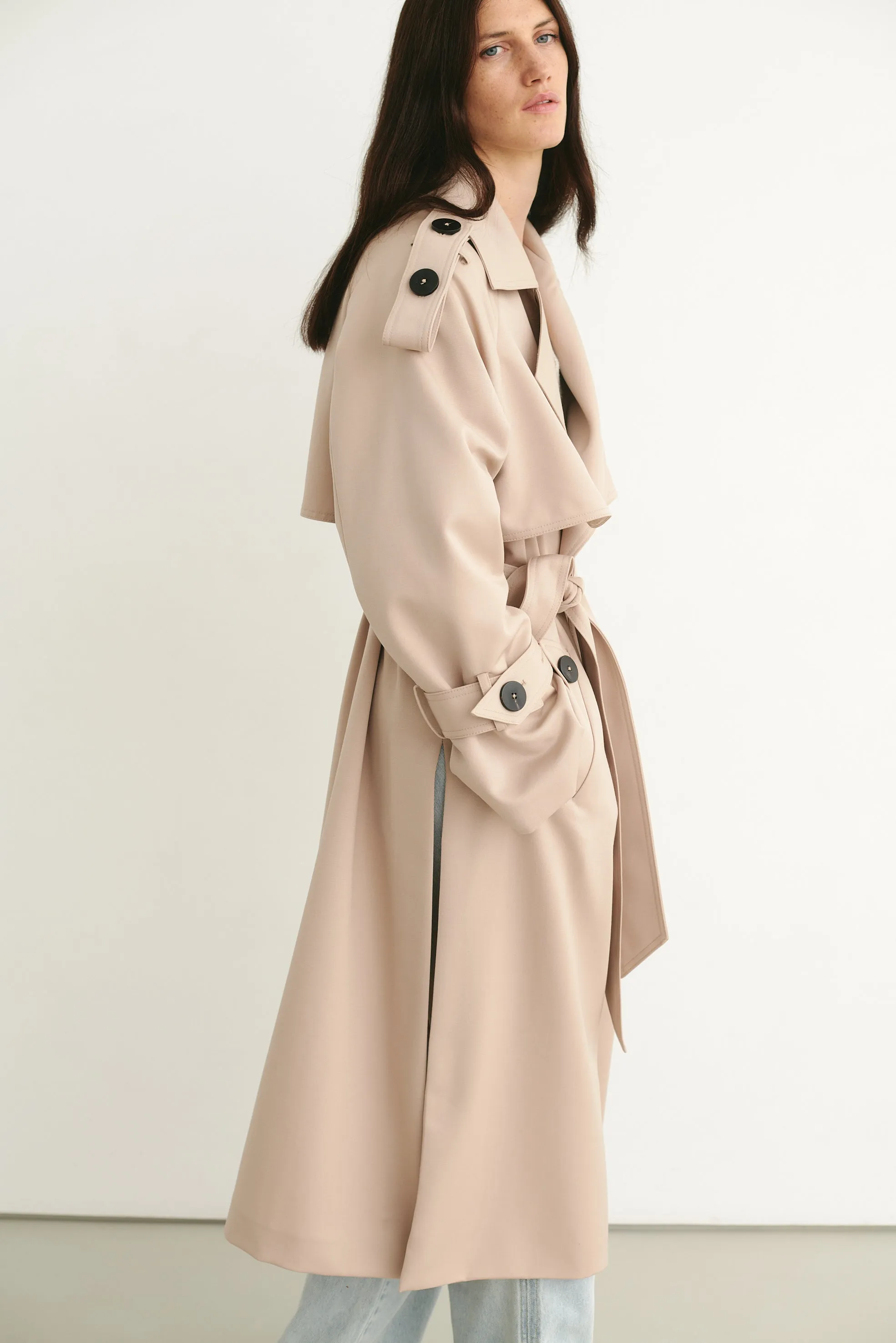 Trench-coat en laine beige