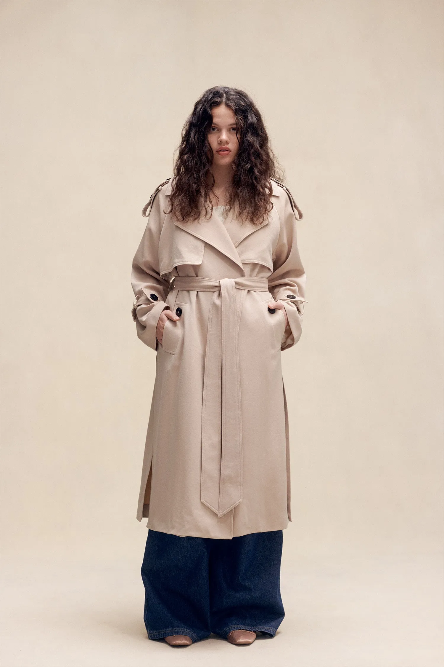 Trench-coat en laine beige
