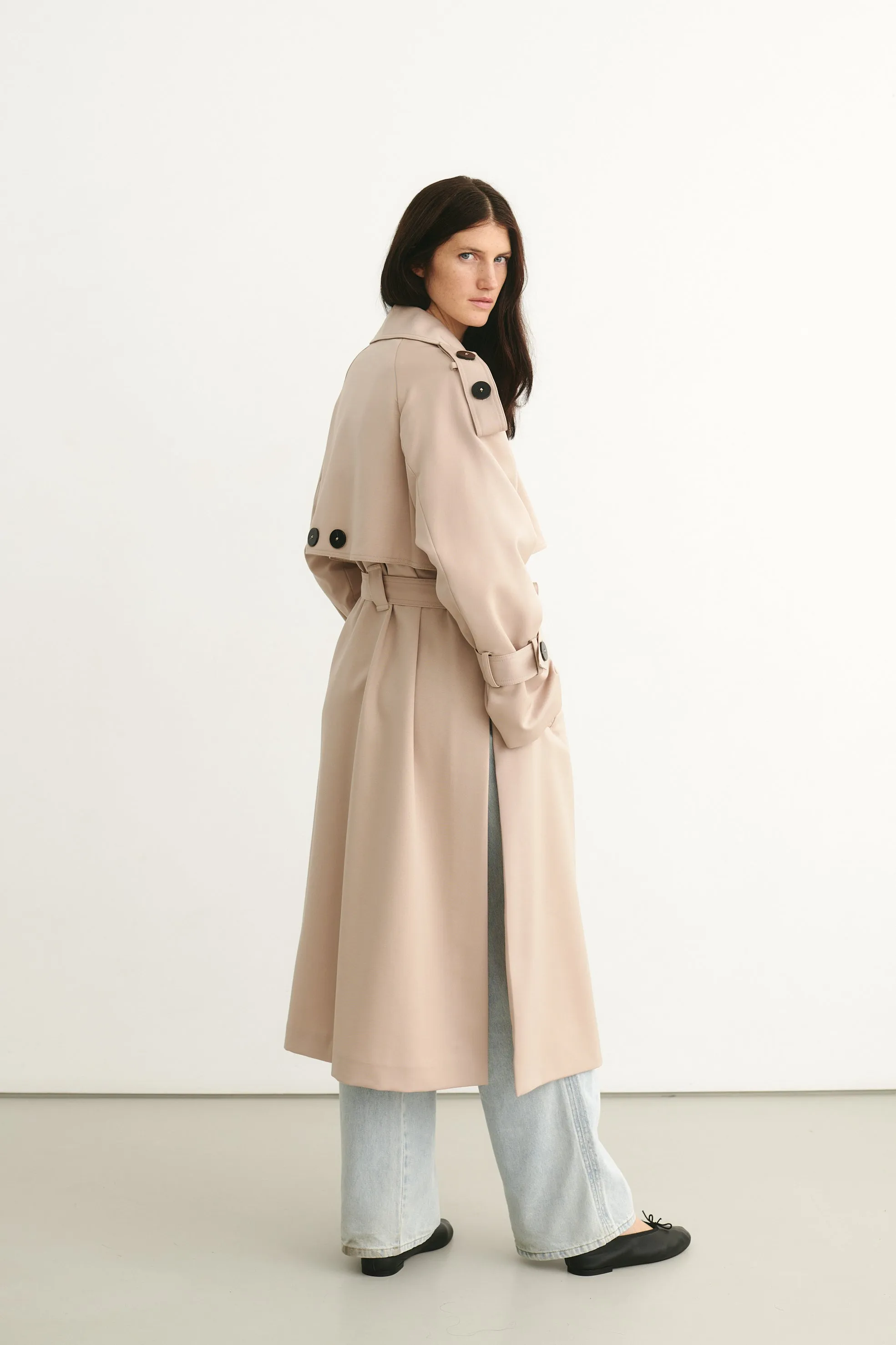 Trench-coat en laine beige