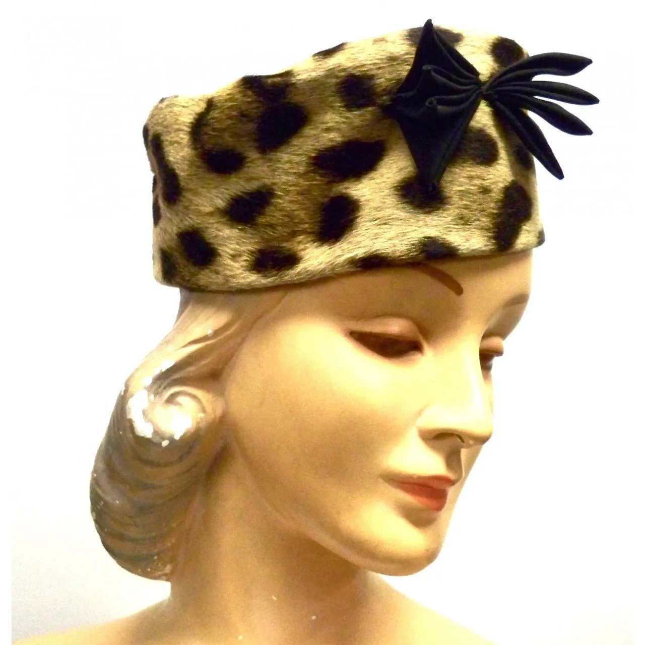 Vintage Ladies Pillbox Hat Genuine Cheetah Fur 1950s