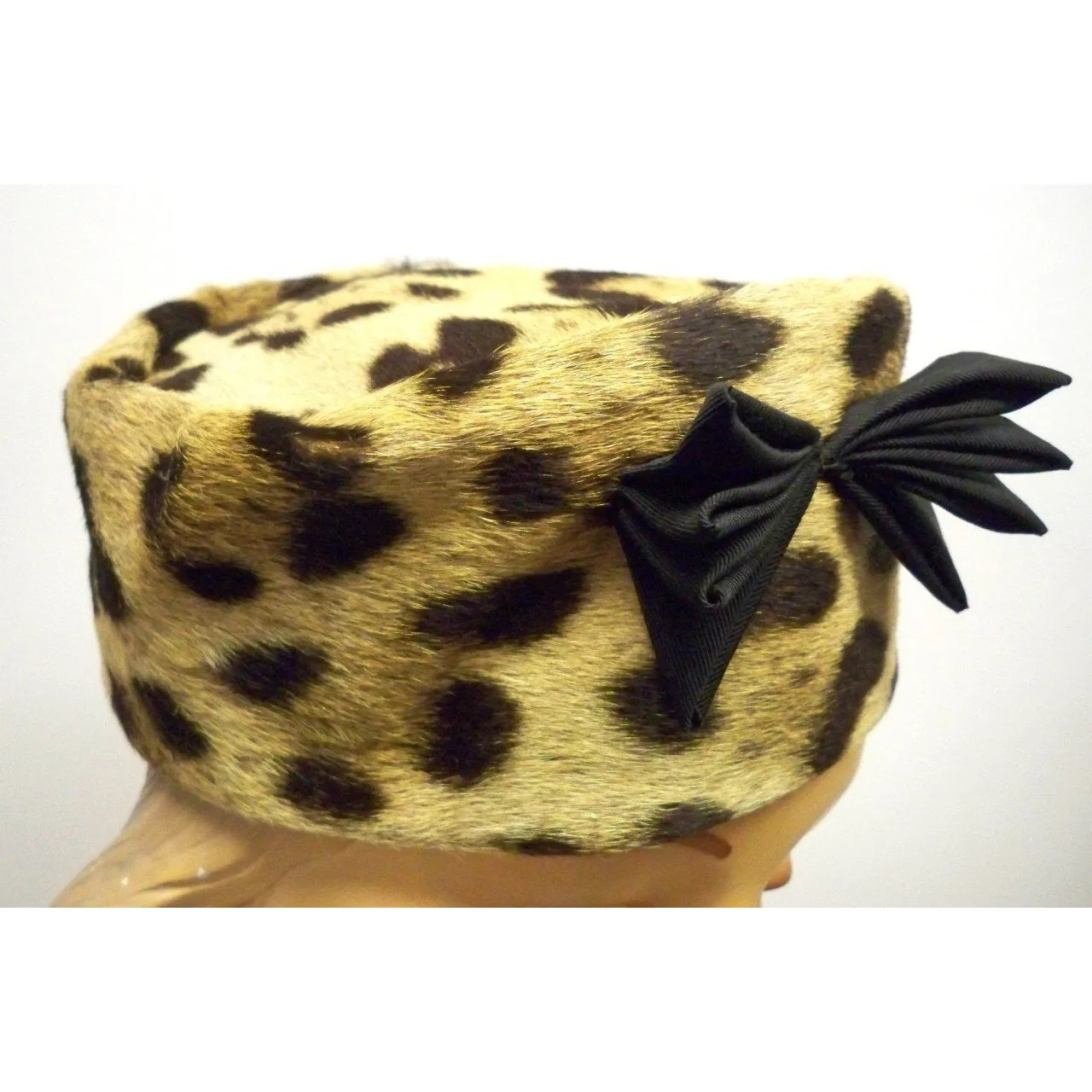 Vintage Ladies Pillbox Hat Genuine Cheetah Fur 1950s