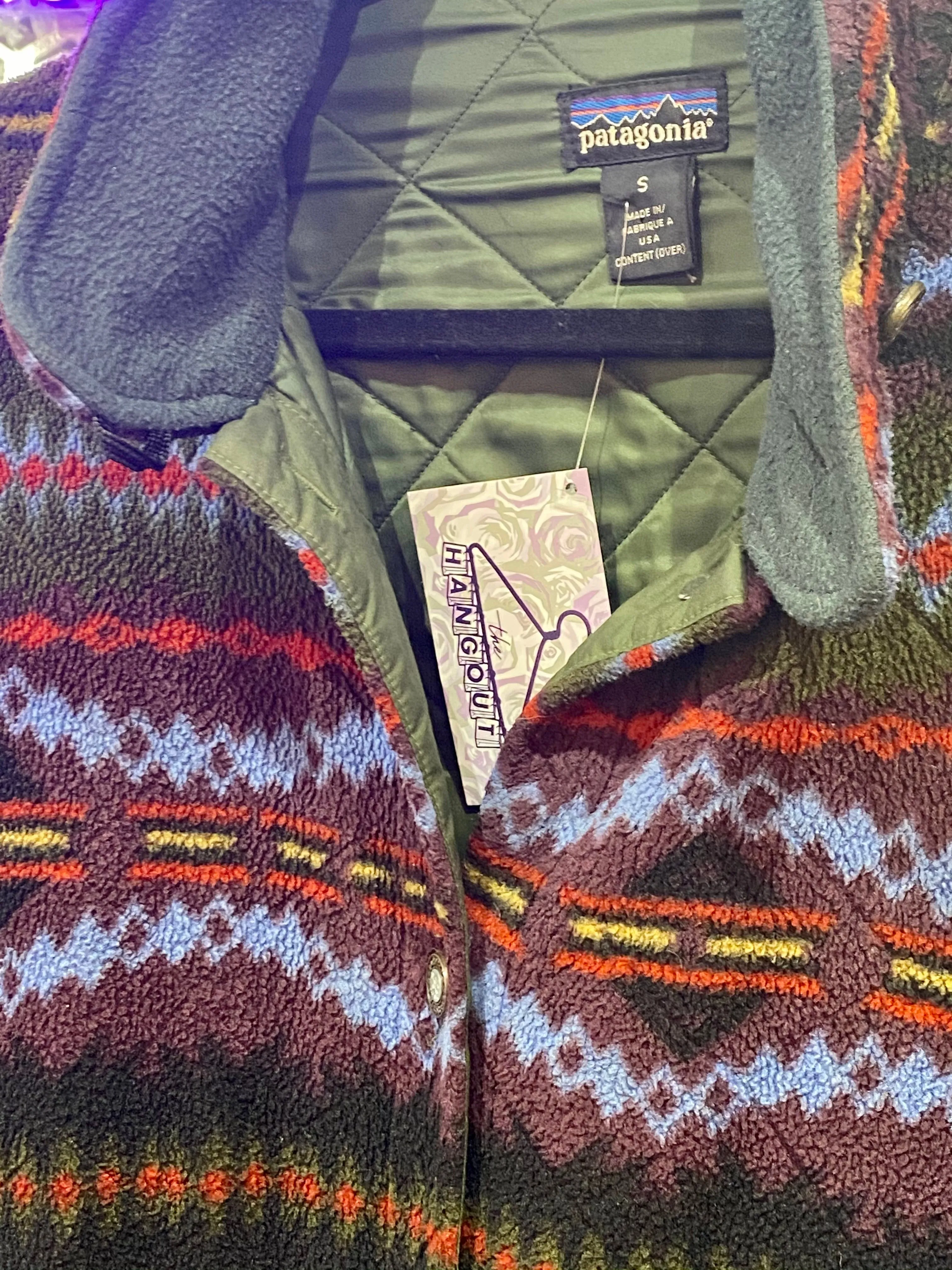 Vintage: Patagonia Pattern Button Down Collared Fleece