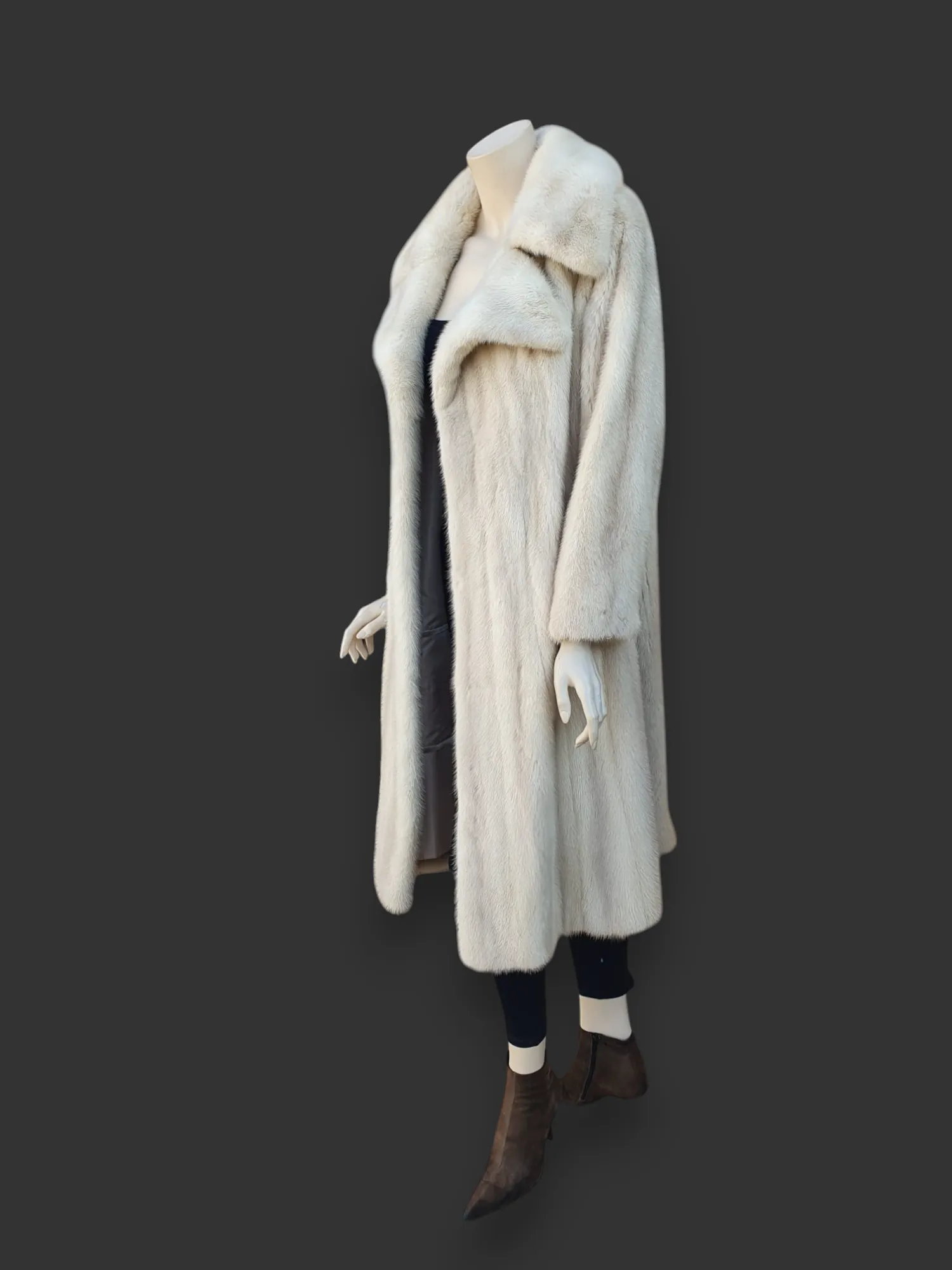 Vintage Tourmaline Mink Coat -Small