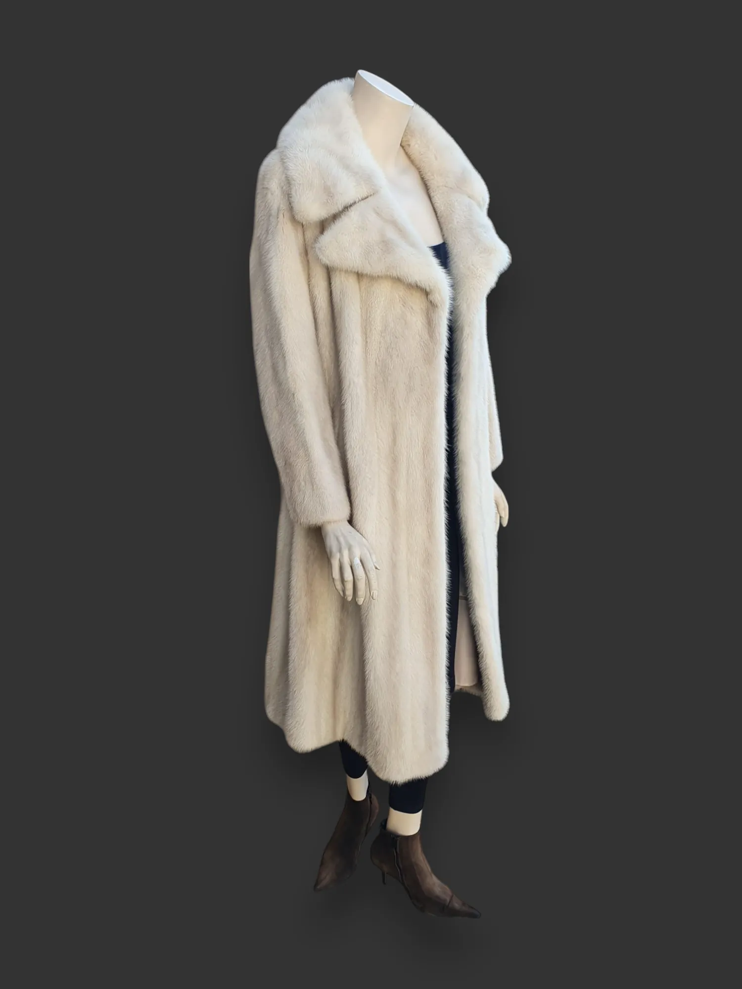 Vintage Tourmaline Mink Coat -Small