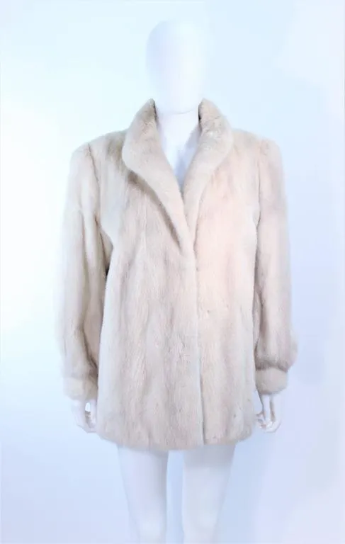 WACHTENHEIM FURS White Mink Fur Sports Coat Size 4-6