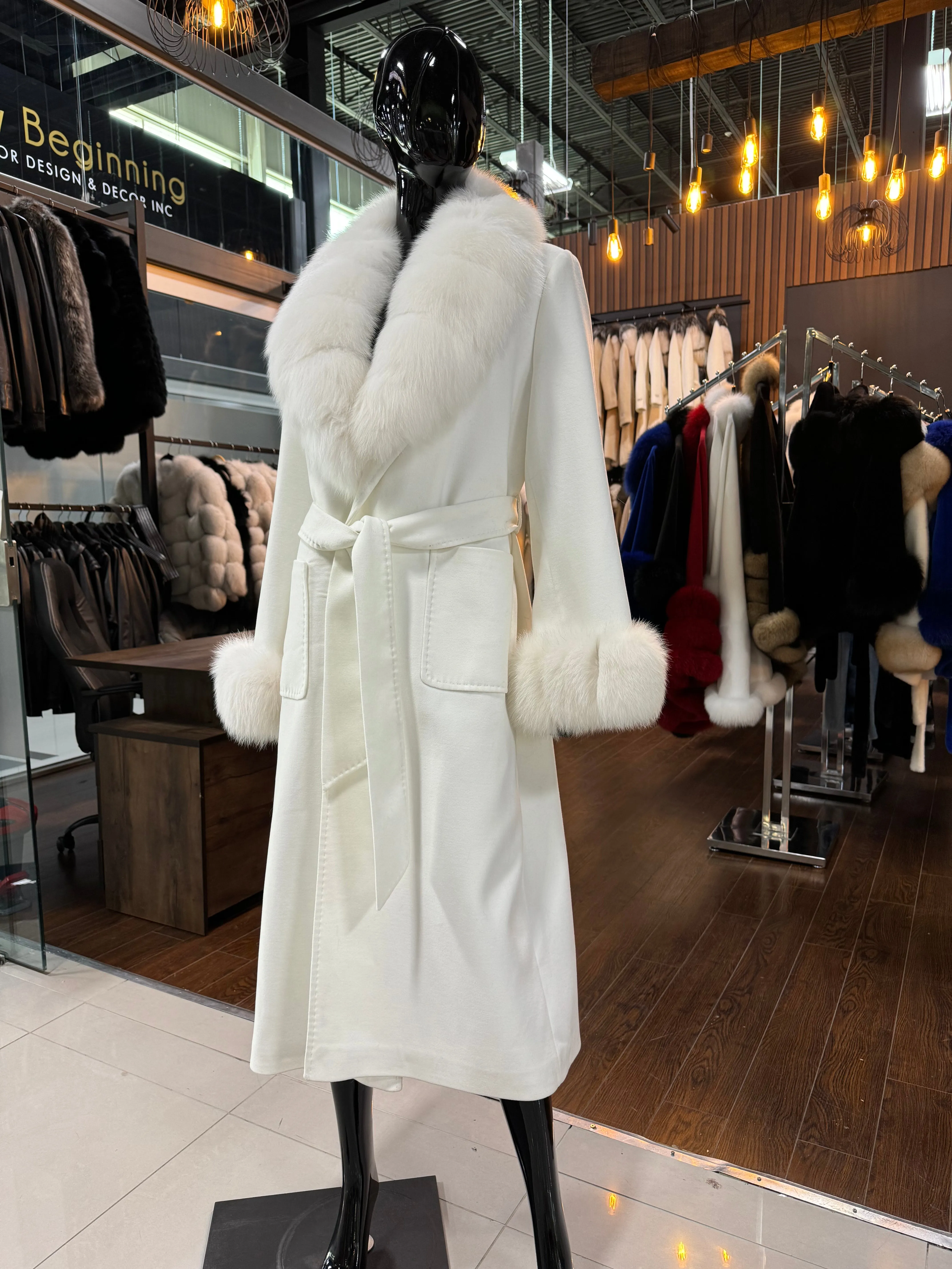 WHITE CASMERE AND FOX FUR COAT-SKU 1032