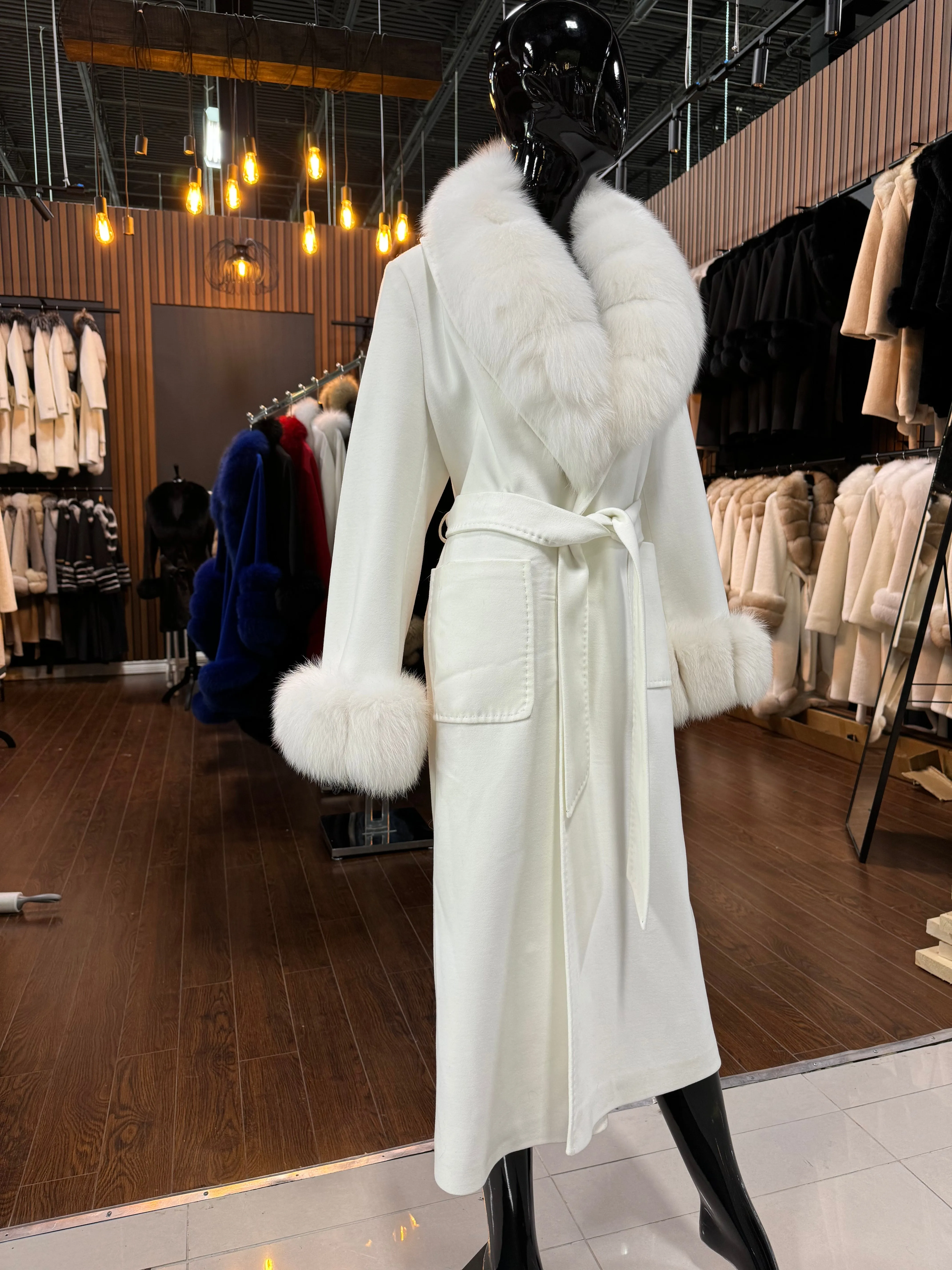 WHITE CASMERE AND FOX FUR COAT-SKU 1032