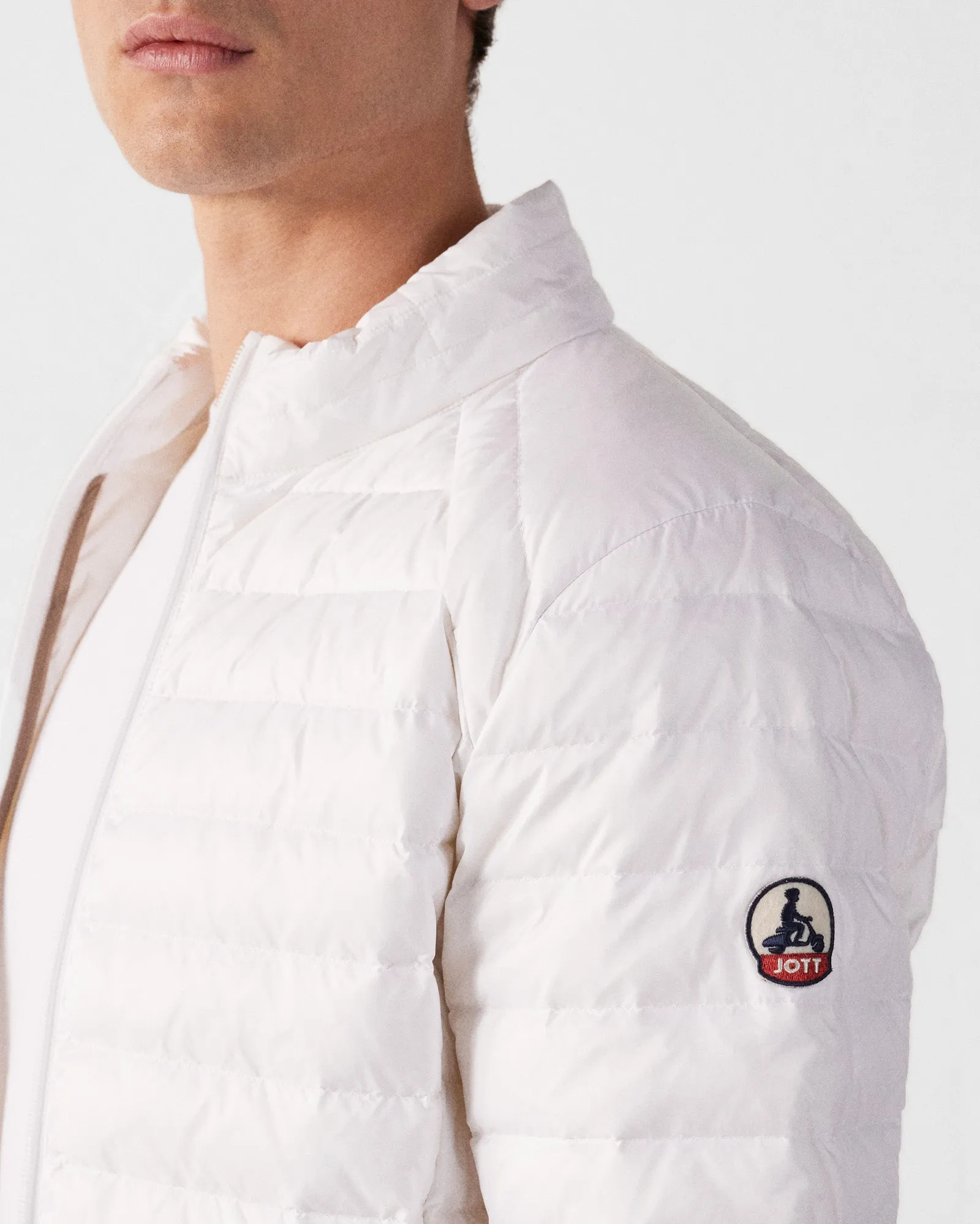 White Lightweight down jacket Mat