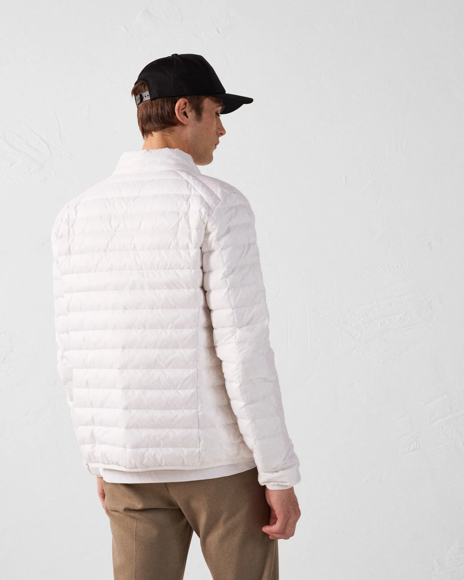 White Lightweight down jacket Mat