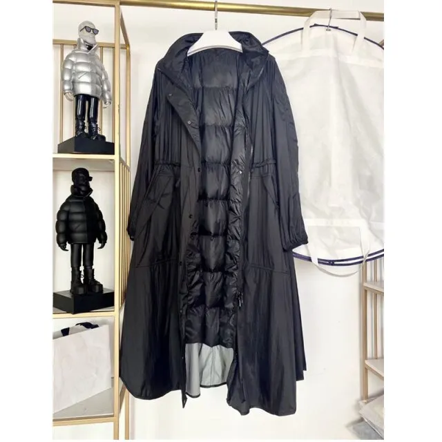 Women  Nylon Zipper Trench with 90% White Duck Down