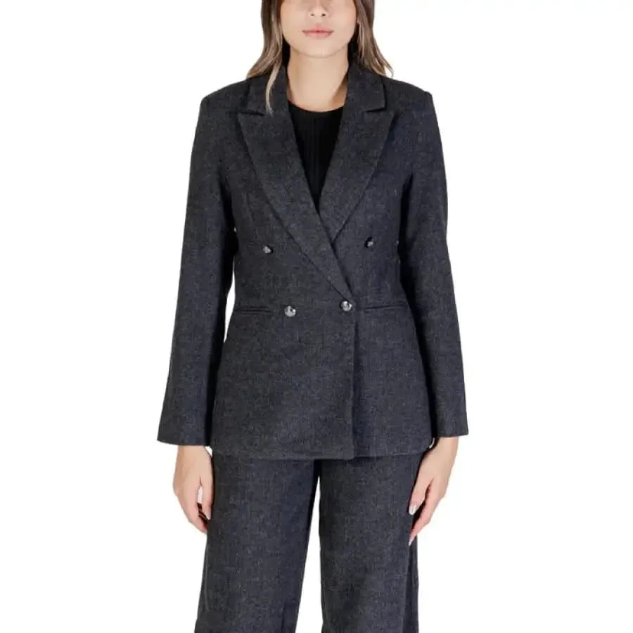 Women's Grey Blazer with Lapel Collar and Front Pockets