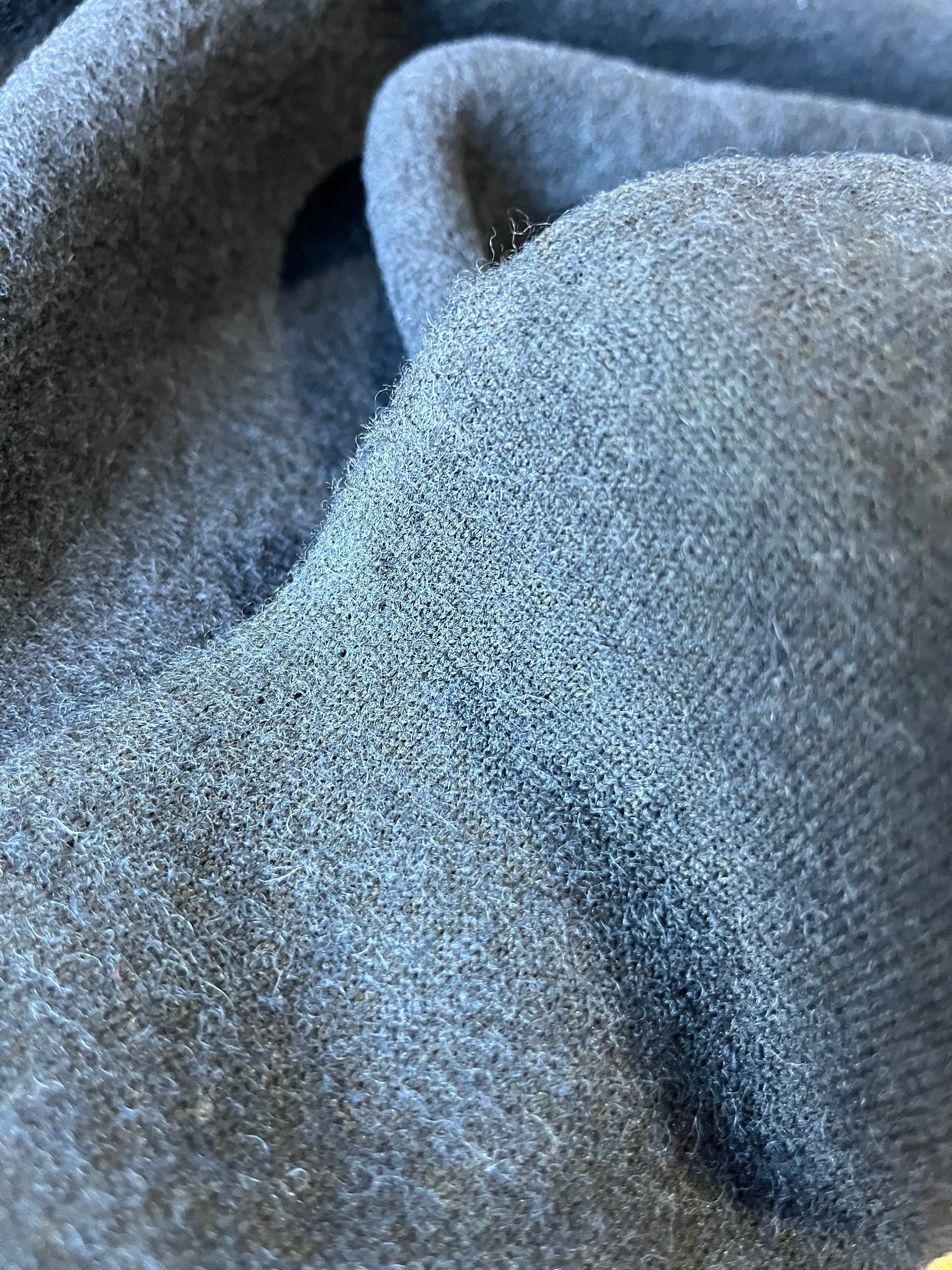WOOLY BOILED WOOL NAVY